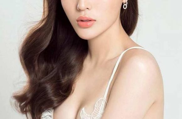 Date Asian Woman
